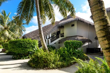 SHERATON-MALDIVES-FULL- MOON- RESORT- & -Spa-AIR-TOUR-TRAVEL-8